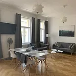 Vip Center