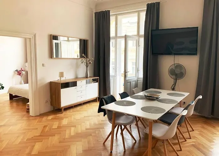 Apartament Vip Center *