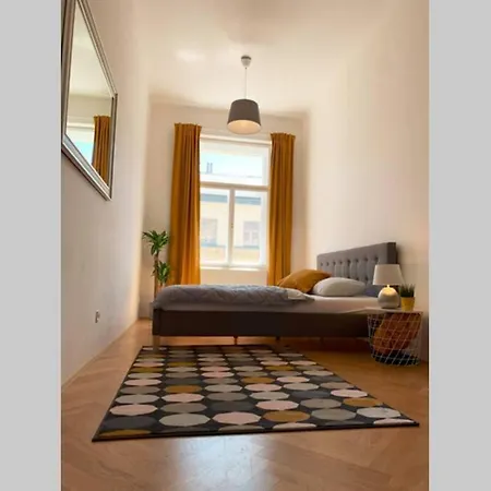 Lägenhet Vip Center